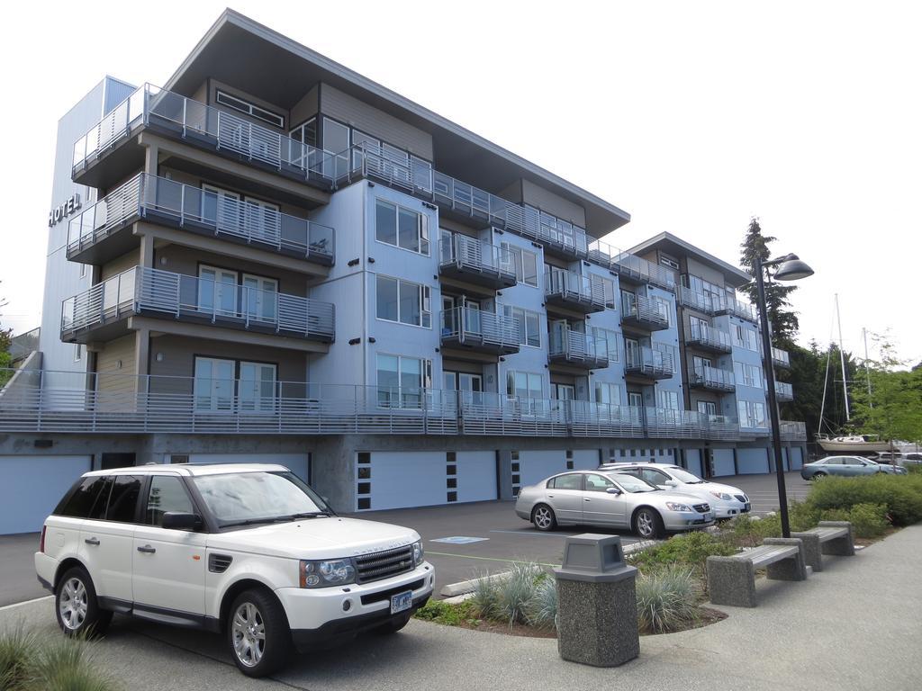 The Marinaside Resort Nanaimo Exterior photo